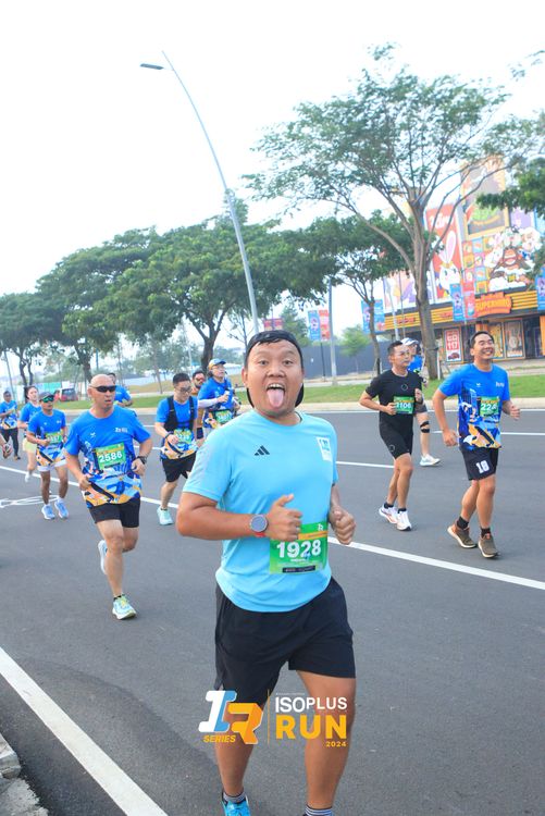 Race photo from ISOPlus Run 2024 Jakarta
