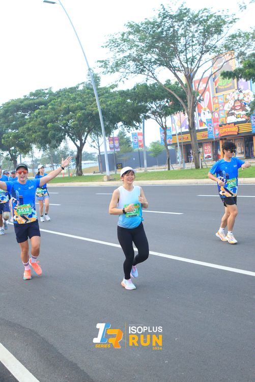 Race photo from ISOPlus Run 2024 Jakarta