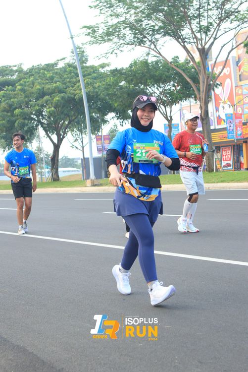 Race photo from ISOPlus Run 2024 Jakarta
