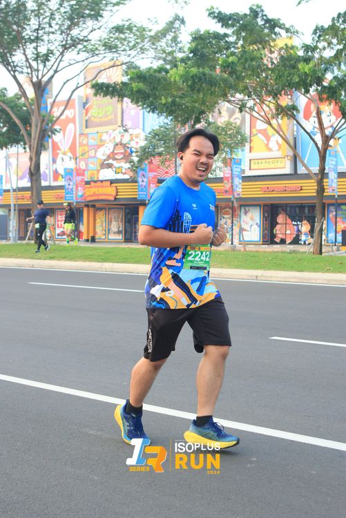 Race photo from ISOPlus Run 2024 Jakarta