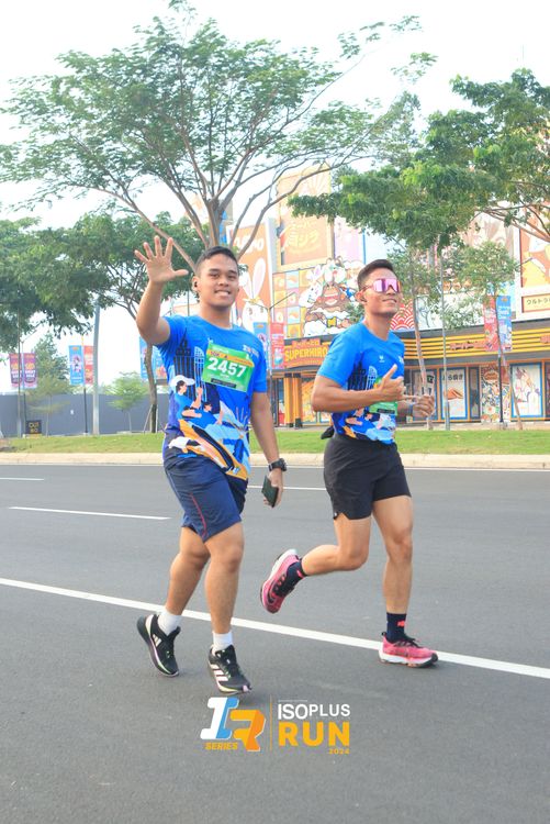 Race photo from ISOPlus Run 2024 Jakarta