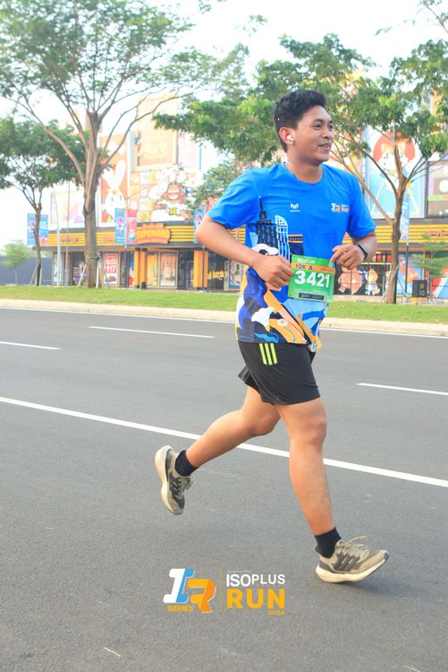 Race photo from ISOPlus Run 2024 Jakarta