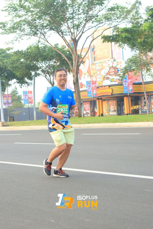 Race photo from ISOPlus Run 2024 Jakarta