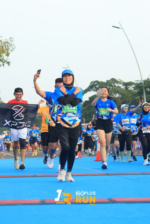Race photo from ISOPlus Run 2024 Jakarta