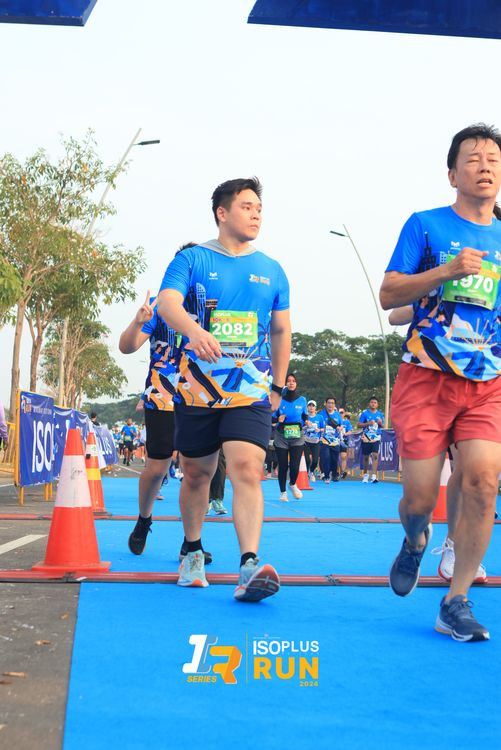 Race photo from ISOPlus Run 2024 Jakarta