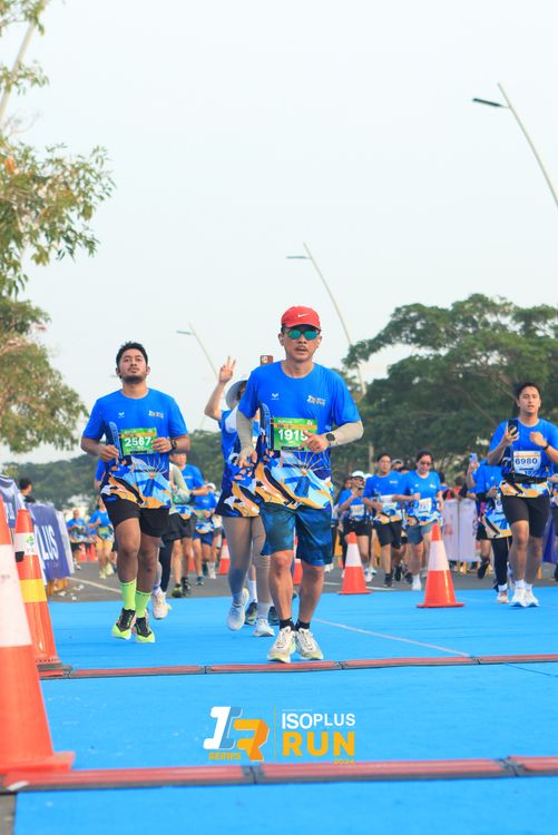 Race photo from ISOPlus Run 2024 Jakarta