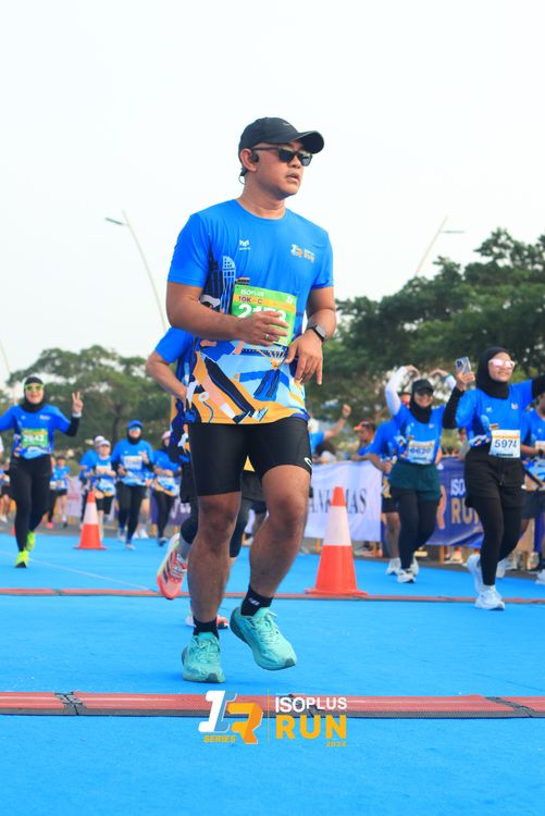 Race photo from ISOPlus Run 2024 Jakarta