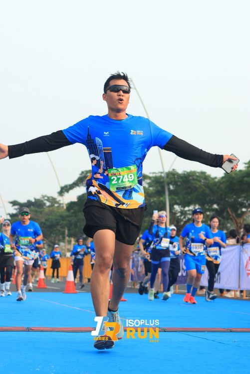 Race photo from ISOPlus Run 2024 Jakarta