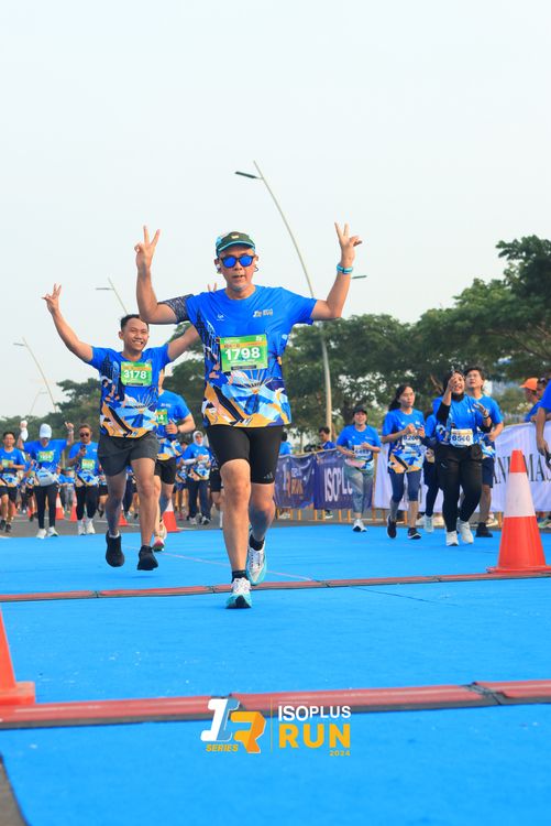Race photo from ISOPlus Run 2024 Jakarta