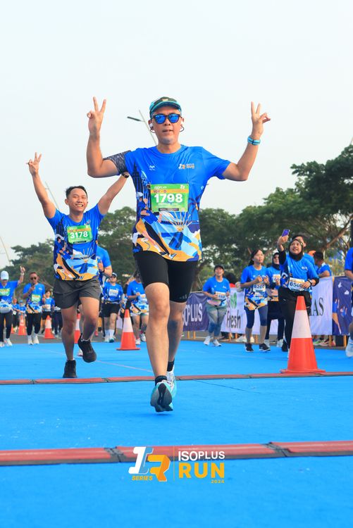 Race photo from ISOPlus Run 2024 Jakarta
