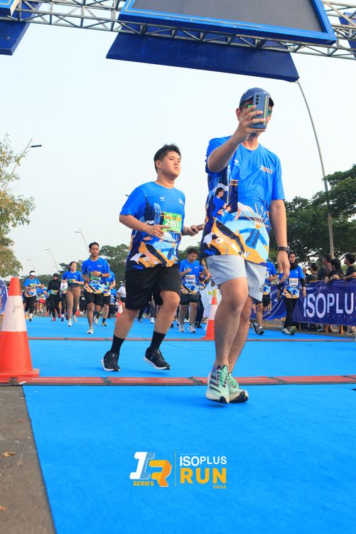 Race photo from ISOPlus Run 2024 Jakarta