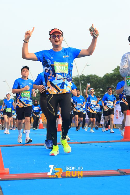 Race photo from ISOPlus Run 2024 Jakarta