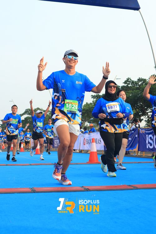 Race photo from ISOPlus Run 2024 Jakarta