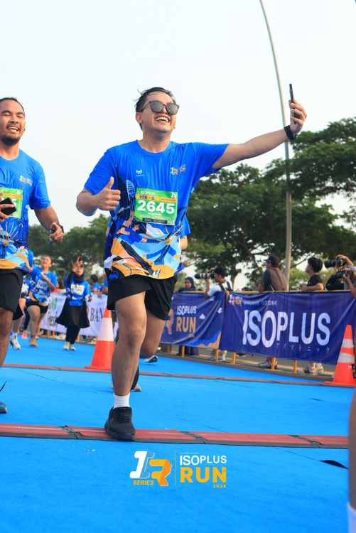 Race photo from ISOPlus Run 2024 Jakarta