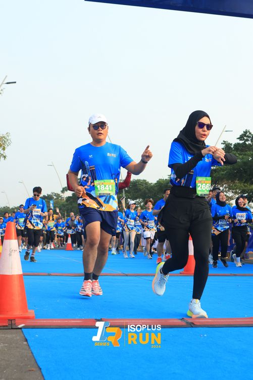 Race photo from ISOPlus Run 2024 Jakarta
