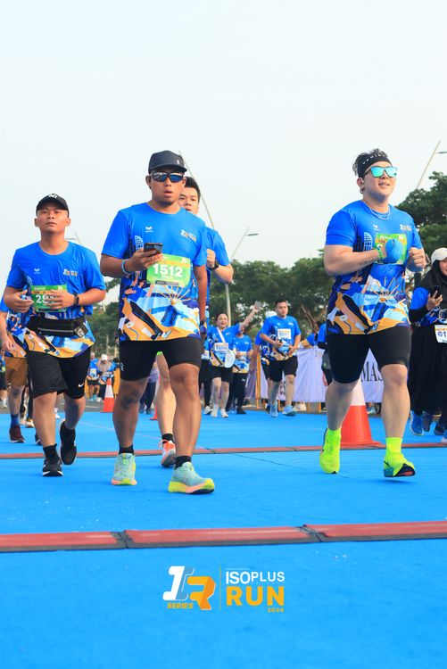Race photo from ISOPlus Run 2024 Jakarta