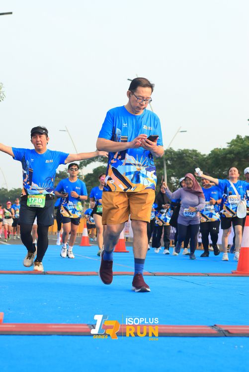 Race photo from ISOPlus Run 2024 Jakarta