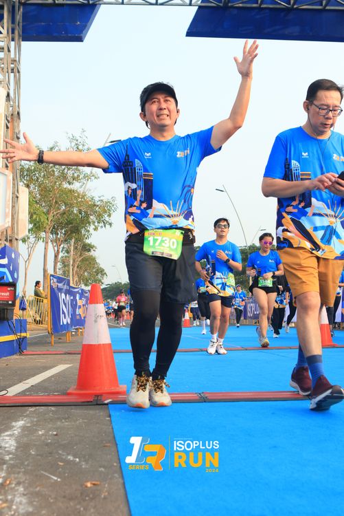Race photo from ISOPlus Run 2024 Jakarta
