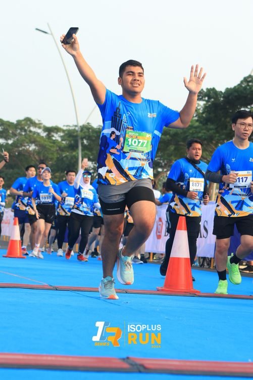 Race photo from ISOPlus Run 2024 Jakarta