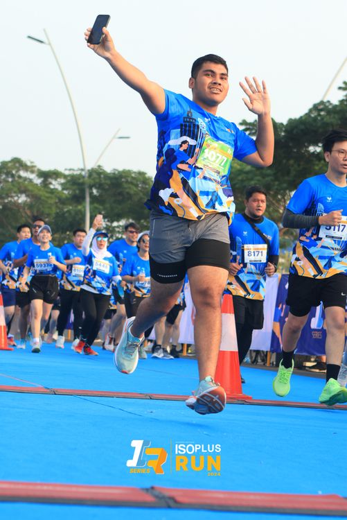 Race photo from ISOPlus Run 2024 Jakarta