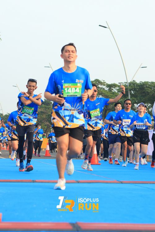 Race photo from ISOPlus Run 2024 Jakarta