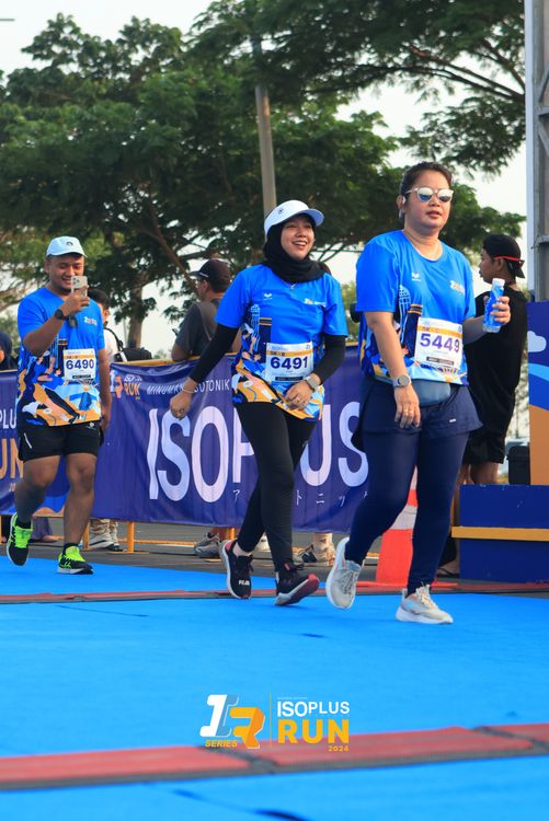 Race photo from ISOPlus Run 2024 Jakarta