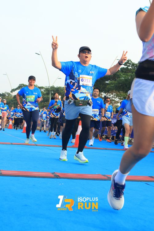 Race photo from ISOPlus Run 2024 Jakarta