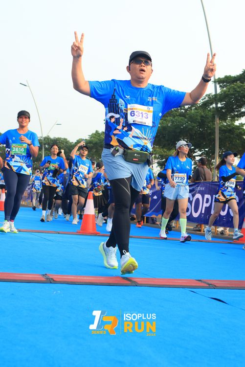 Race photo from ISOPlus Run 2024 Jakarta