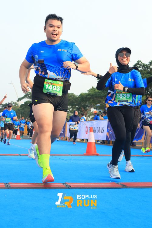 Race photo from ISOPlus Run 2024 Jakarta
