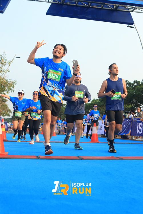 Race photo from ISOPlus Run 2024 Jakarta