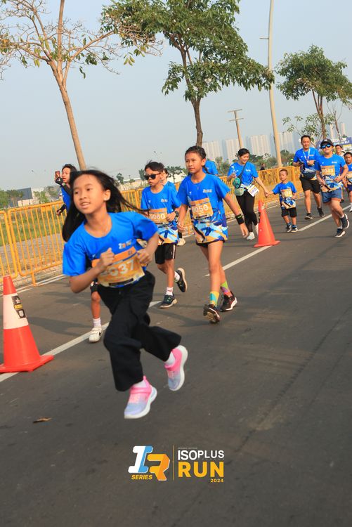 Race photo from ISOPlus Run 2024 Jakarta