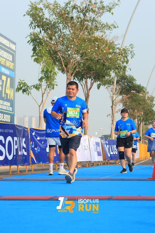 Race photo from ISOPlus Run 2024 Jakarta