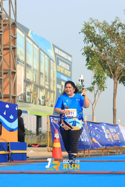 Race photo from ISOPlus Run 2024 Jakarta