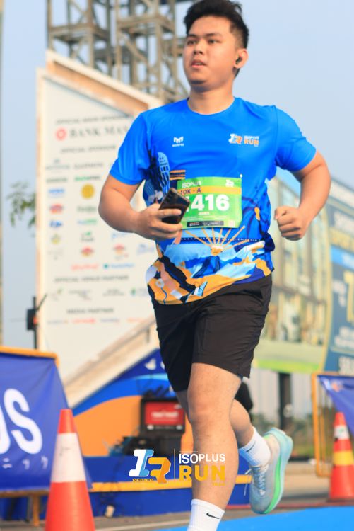 Race photo from ISOPlus Run 2024 Jakarta