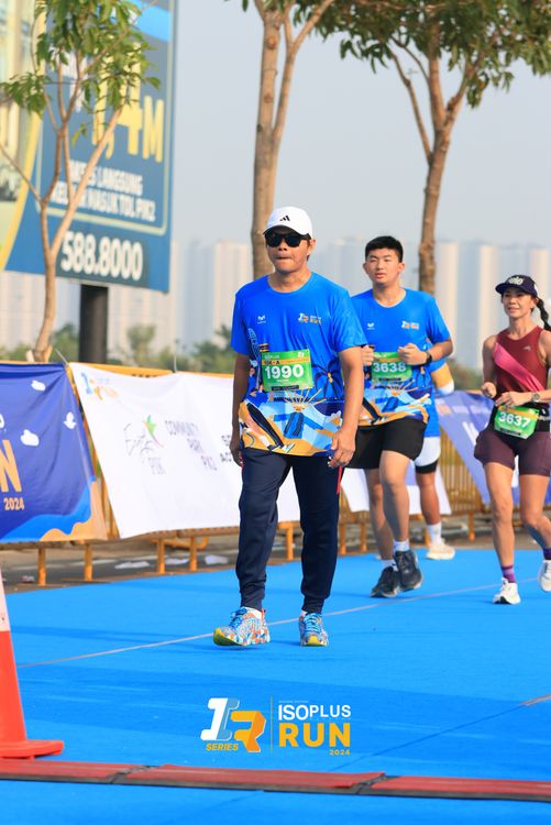 Race photo from ISOPlus Run 2024 Jakarta