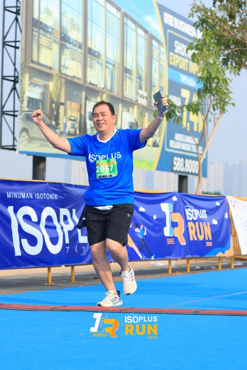 Race photo from ISOPlus Run 2024 Jakarta