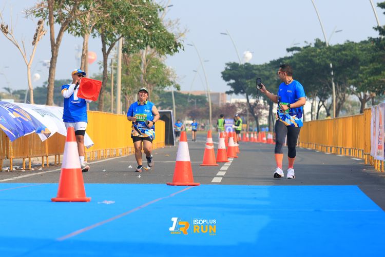 Race photo from ISOPlus Run 2024 Jakarta