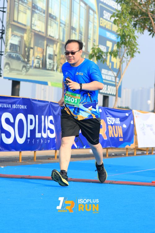 Race photo from ISOPlus Run 2024 Jakarta