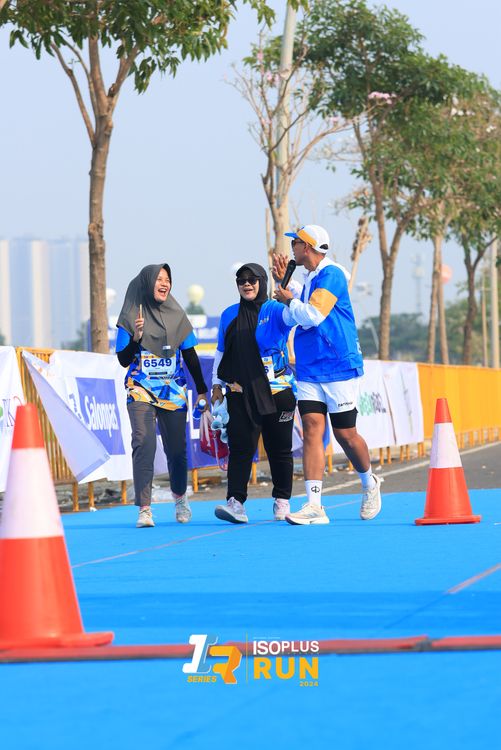 Race photo from ISOPlus Run 2024 Jakarta
