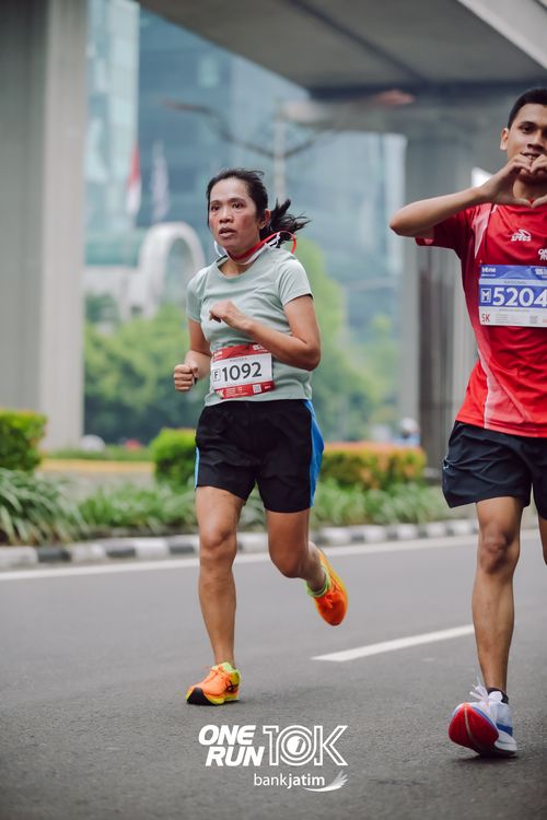 Race photo from ONE RUN 10 K