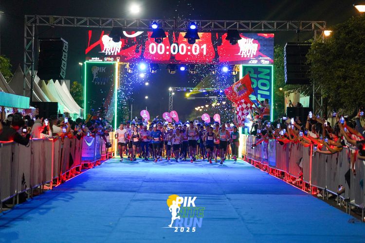 Race photo from PIK NITE RUN 2025