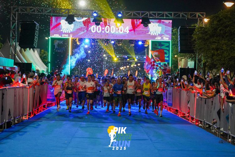 Race photo from PIK NITE RUN 2025