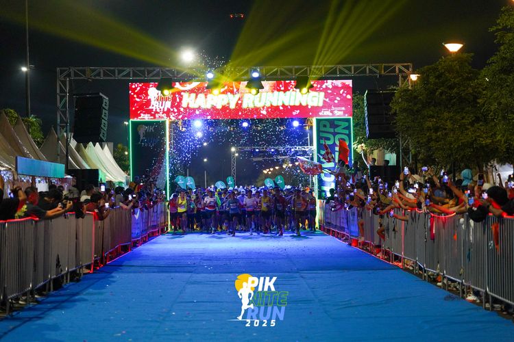 Race photo from PIK NITE RUN 2025