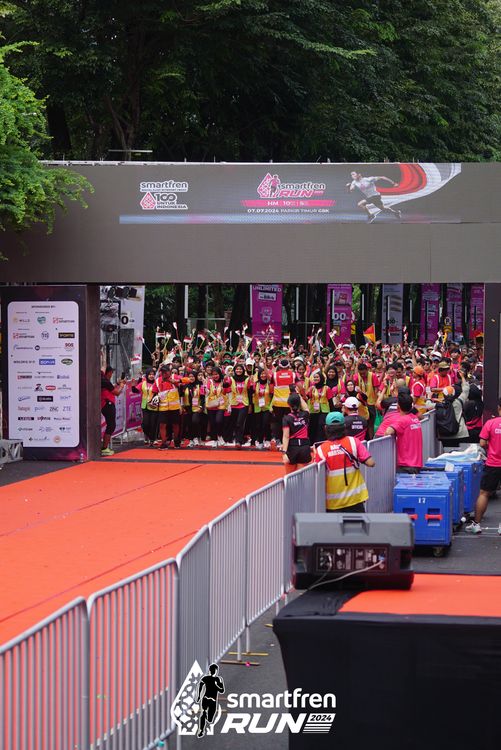 Race photo from Smartfren Run 2024
