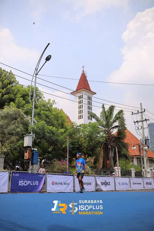 Race photo from SURABAYA ISOPLUS MARATHON 2025