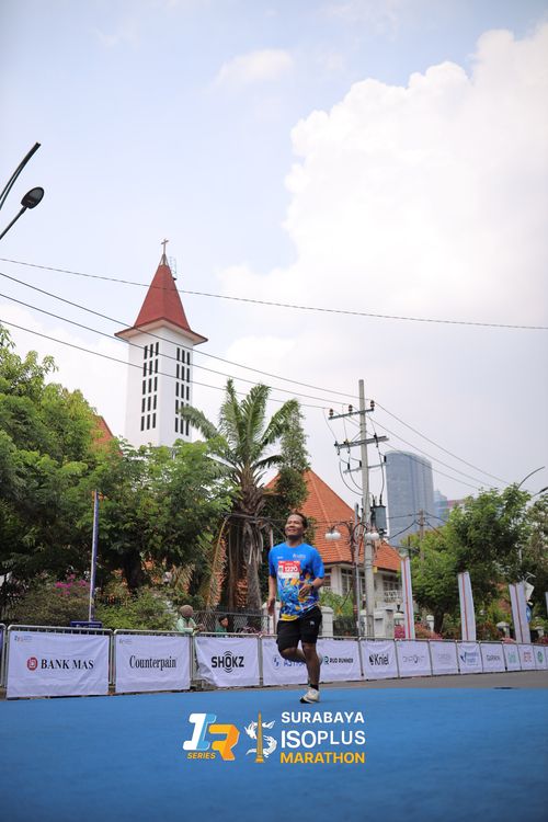Race photo from SURABAYA ISOPLUS MARATHON 2025