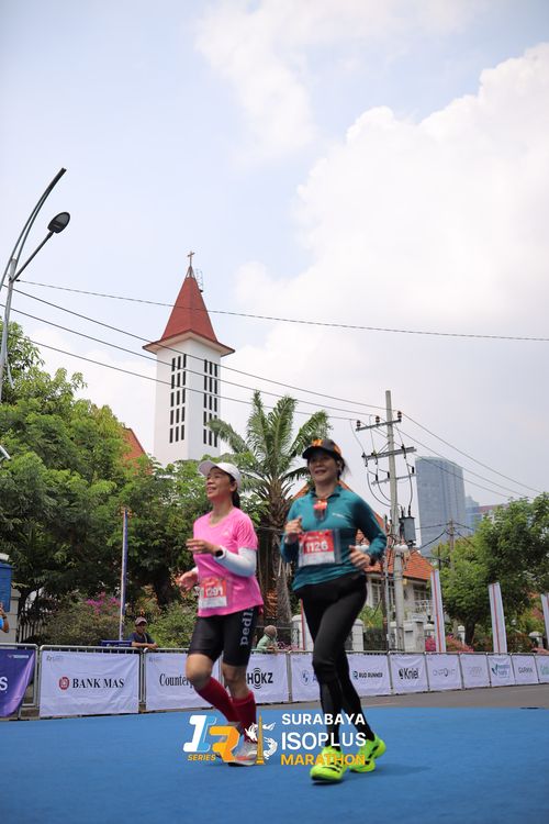 Race photo from SURABAYA ISOPLUS MARATHON 2025