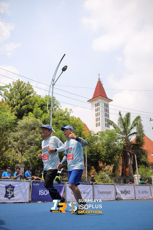 Race photo from SURABAYA ISOPLUS MARATHON 2025