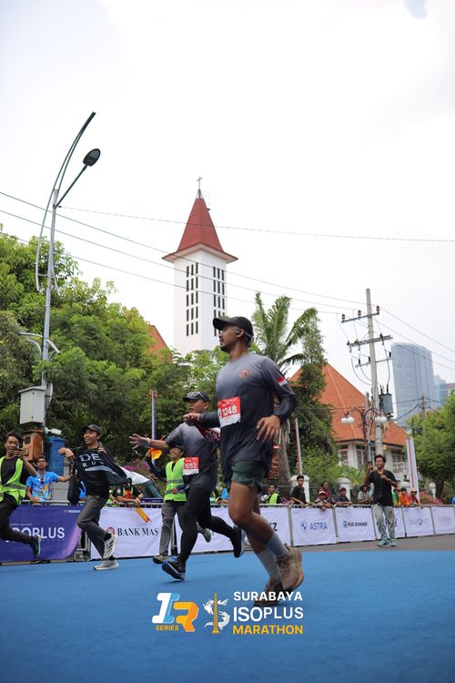 Race photo from SURABAYA ISOPLUS MARATHON 2025