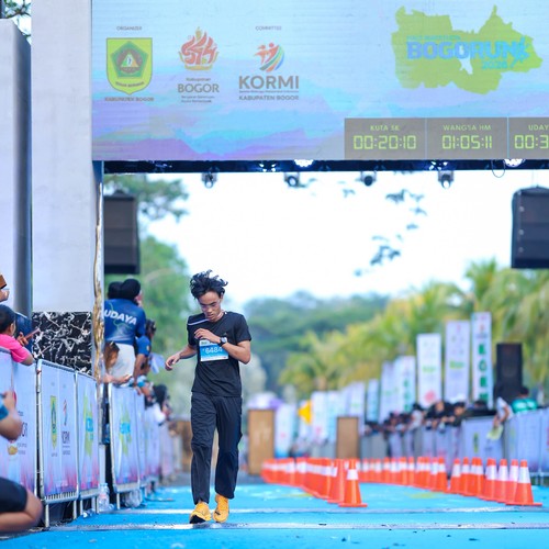 Race photo from BOGORUN 2026